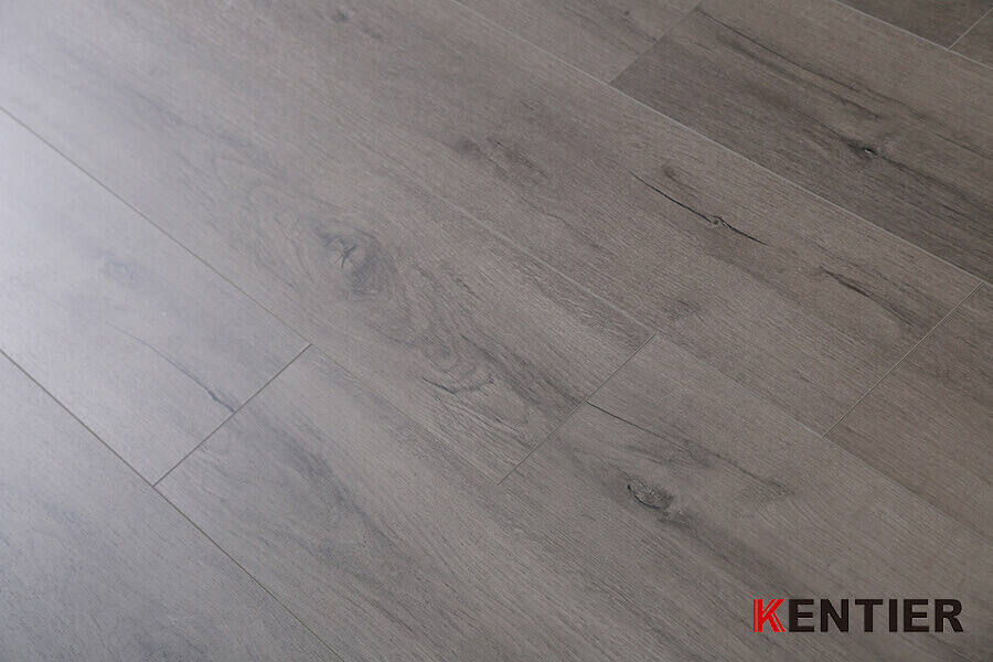 Oak Wood Surface with Crystal Treatment SPC Flooring